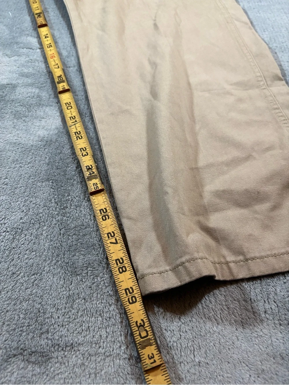 Wrangler Tan Cargo Pants with Side Pockets